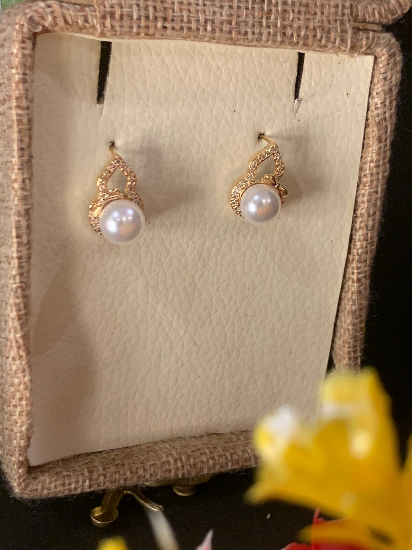 Zaveri Pearls & Cubic Zirconia