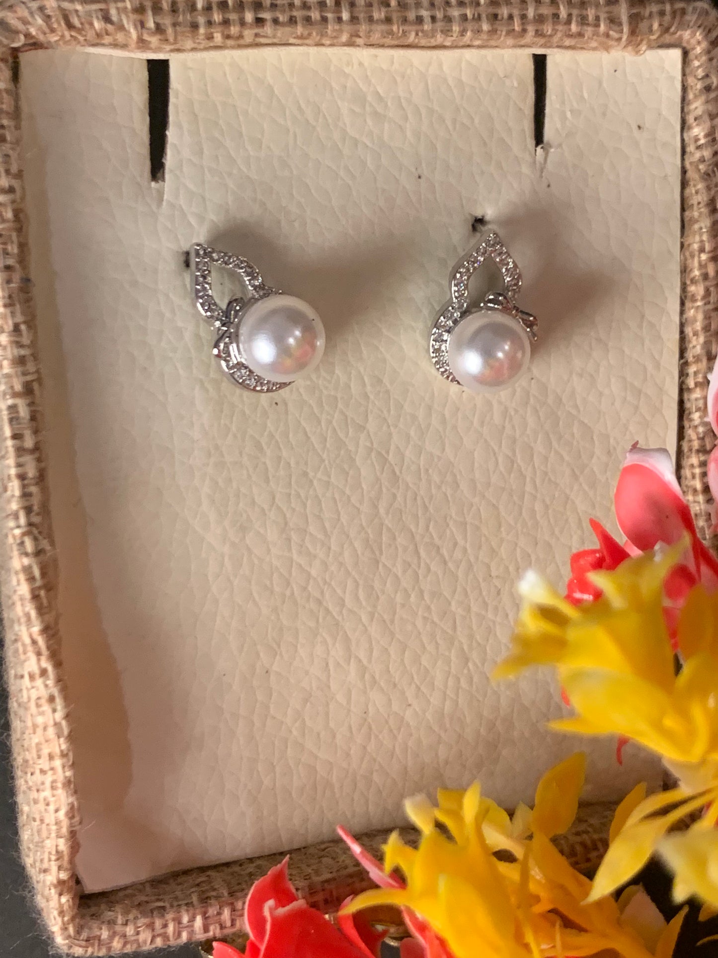 Zaveri Pearls & Cubic Zirconia