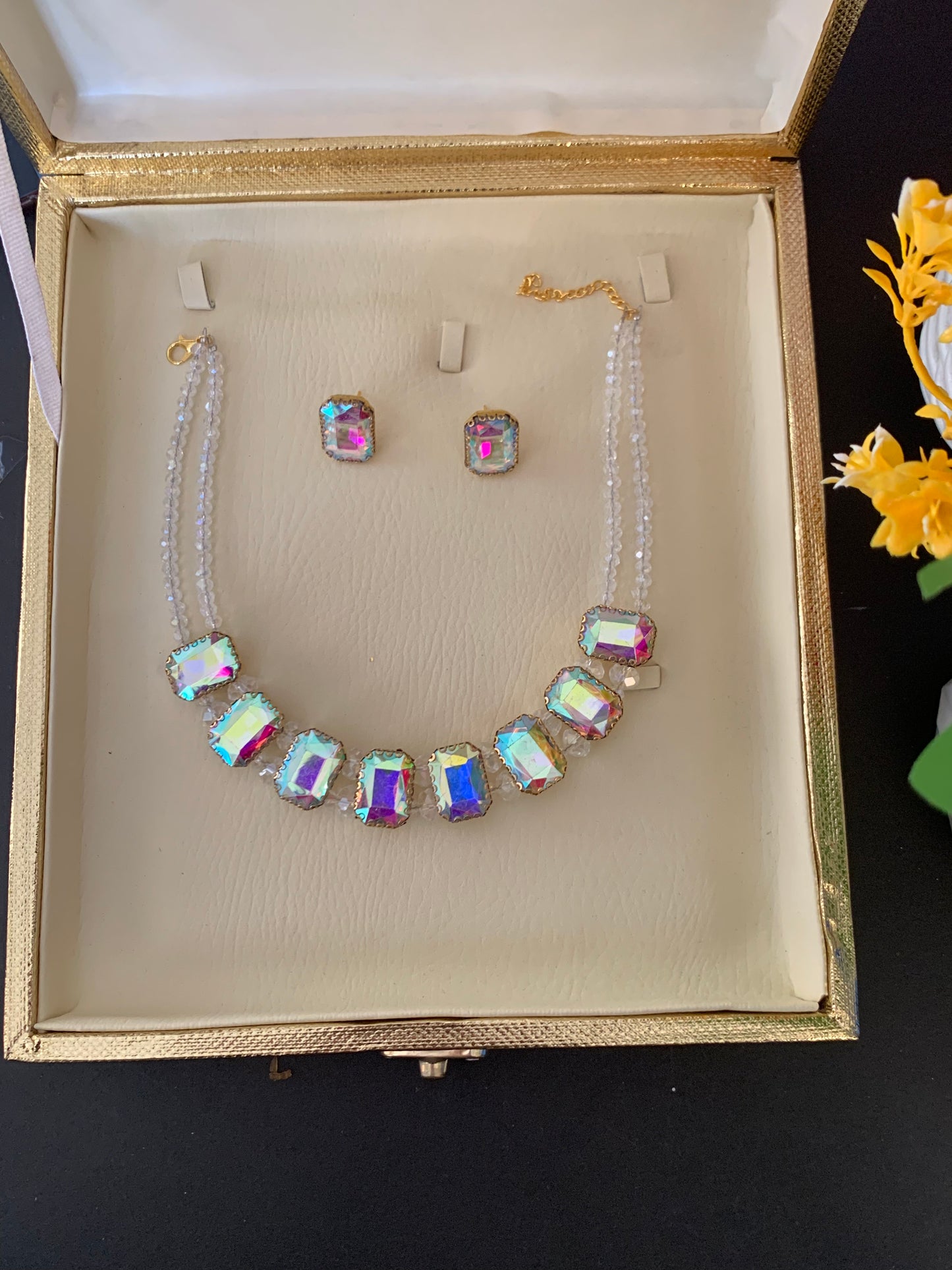 Stones Choker Necklace Set For Girl & Woman
