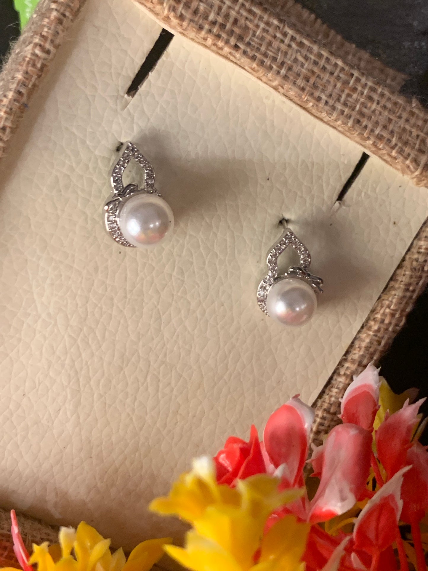 Zaveri Pearls & Cubic Zirconia