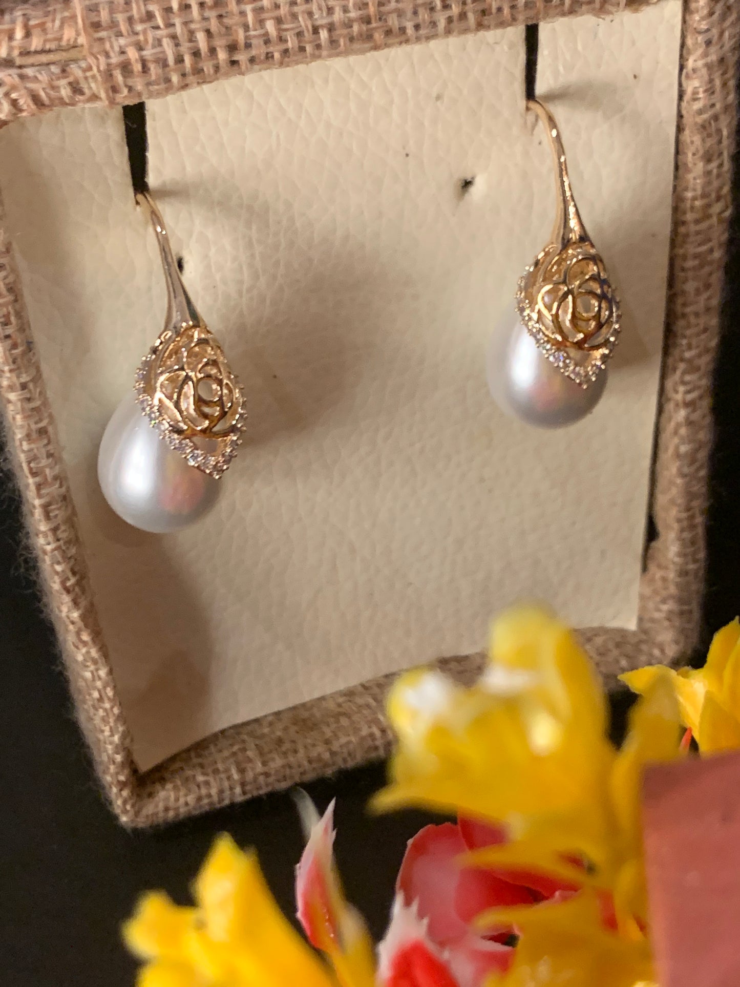 Vintage Pearl Dangle Earrings