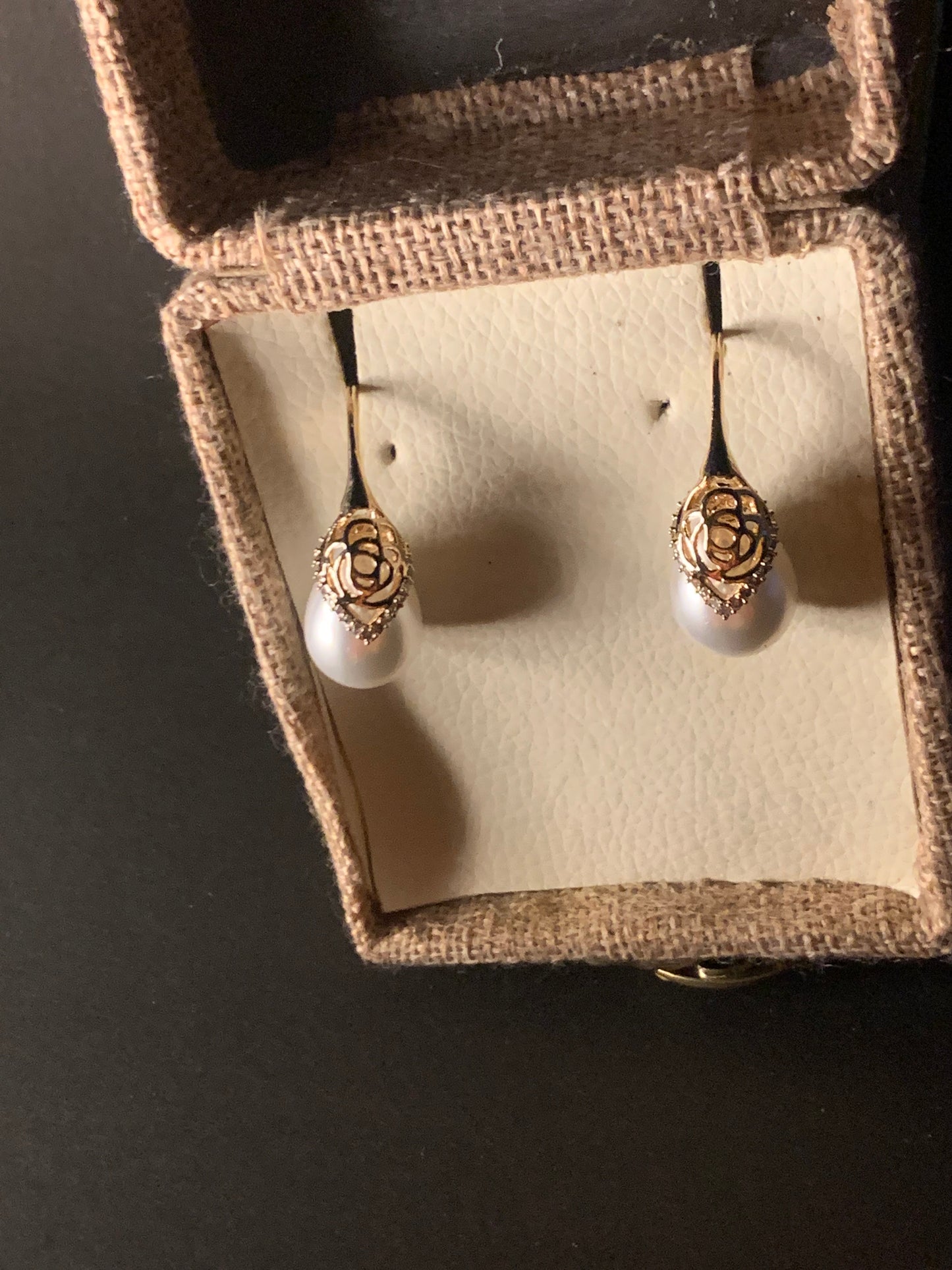 Vintage Pearl Dangle Earrings