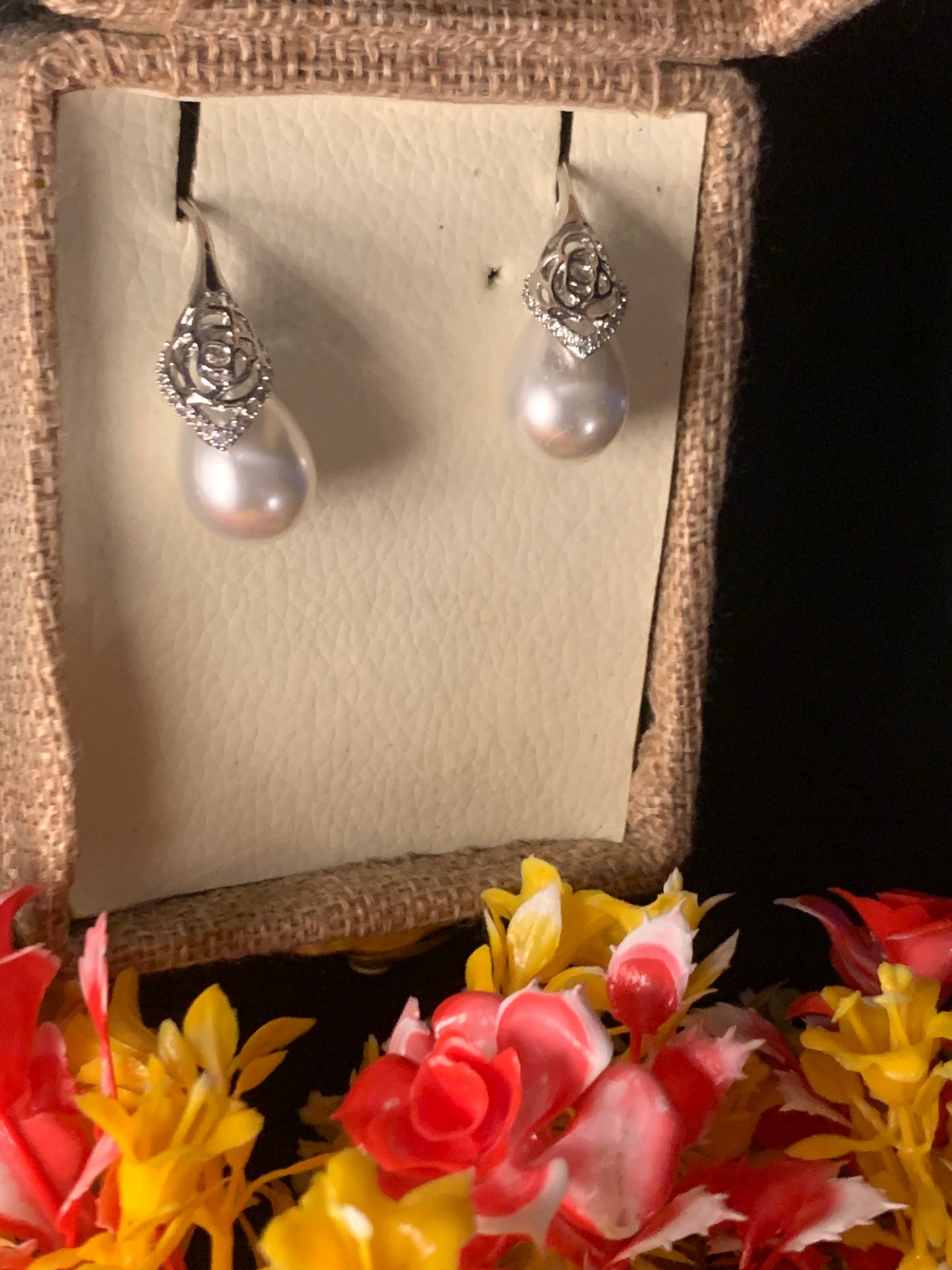 Vintage Pearl Dangle Earrings