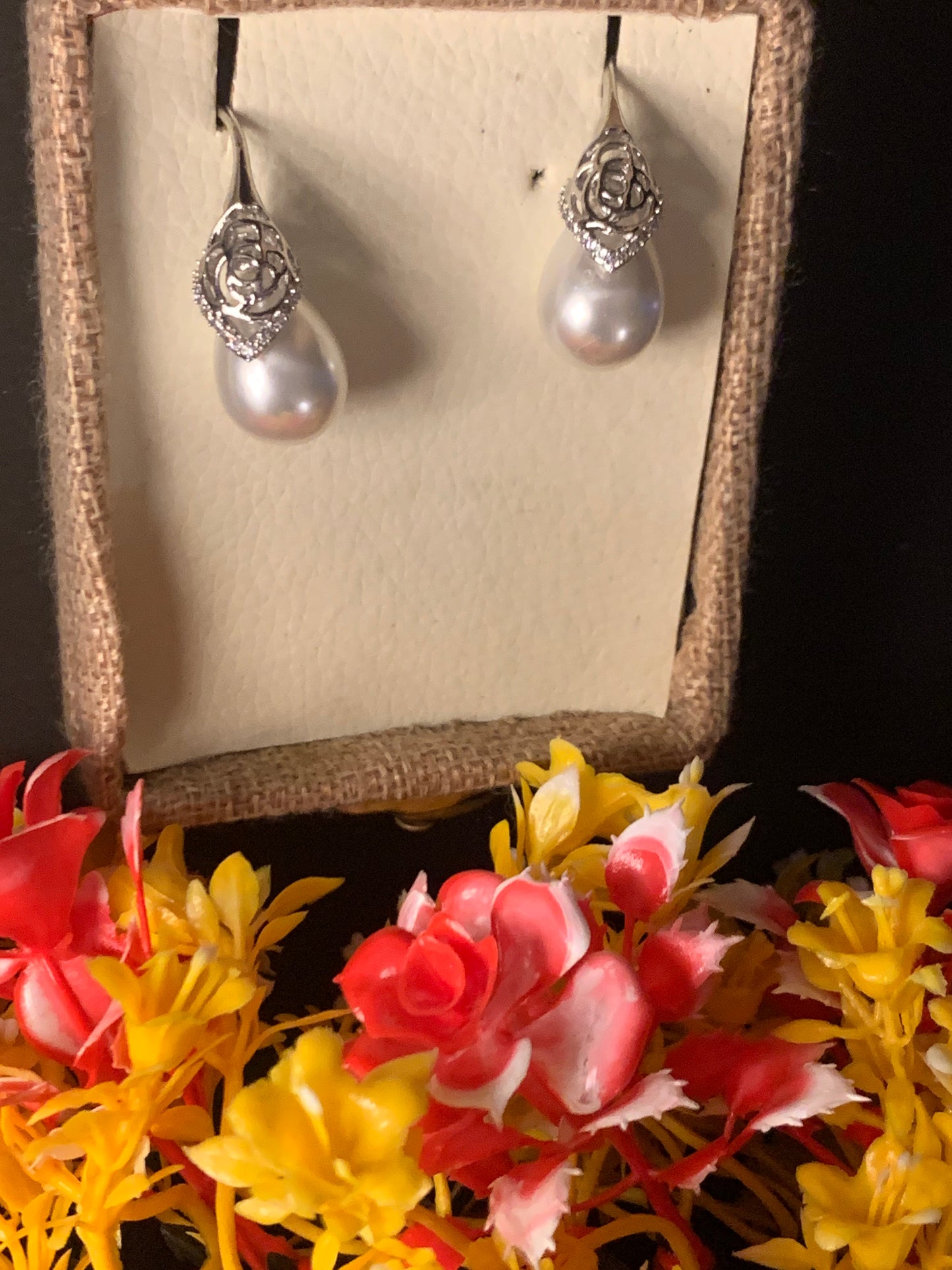 Vintage Pearl Dangle Earrings