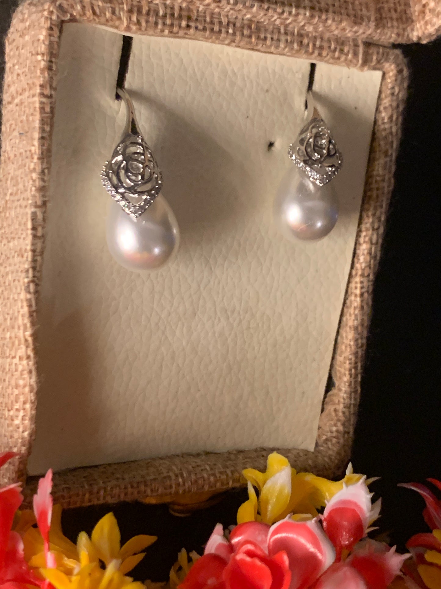Vintage Pearl Dangle Earrings
