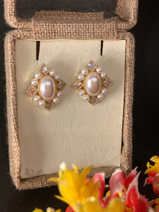 Victorian Style Faux Pearl